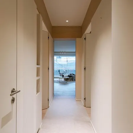 Huswell - Luxurious Two Bedroom With Lateral Seaview * 克诺克－海斯特